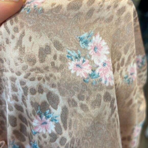 Blue Blush Boutique Floral Skirt - Picture 5 of 5